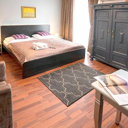 Apartman Centre *